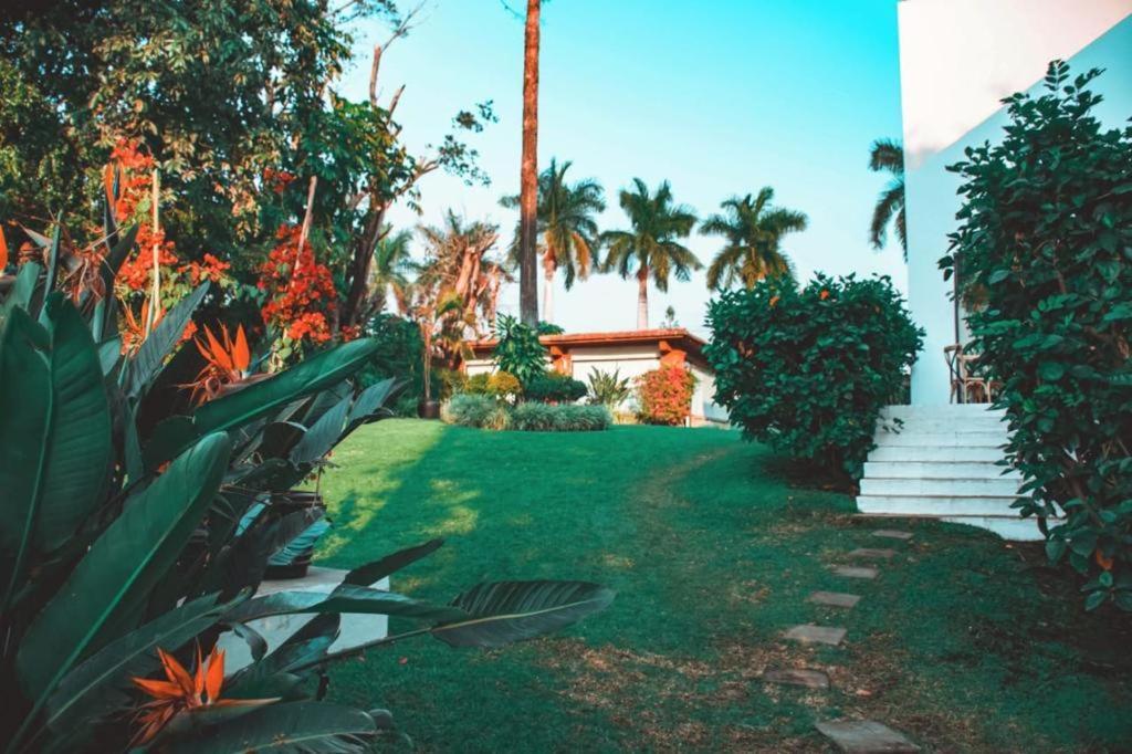 Hotel La Provence Cuernavaca Exterior foto